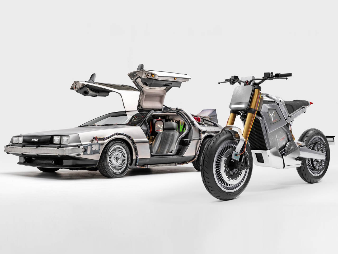 DAB-Motors-DeLorean-e-bike-2.jpg