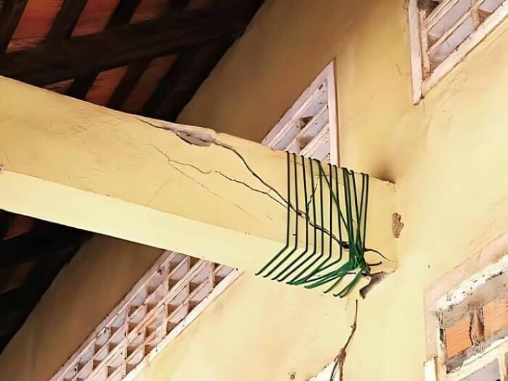 construction_fails_that_will_leave_you_shaking_your_head_640_46[1].jpg