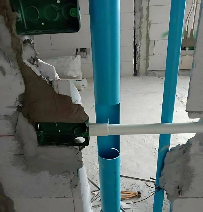 construction_fails_that_will_leave_you_shaking_your_head_640_high_40[1].jpg