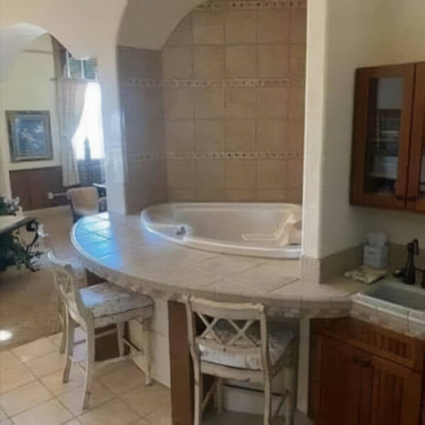 epic_design_fails_that_will_leave_you_cringing_640_15[1].jpg