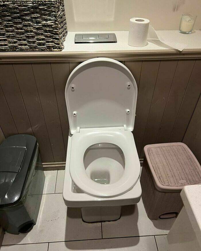 epic_design_fails_that_will_leave_you_cringing_640_high_12[1].jpg