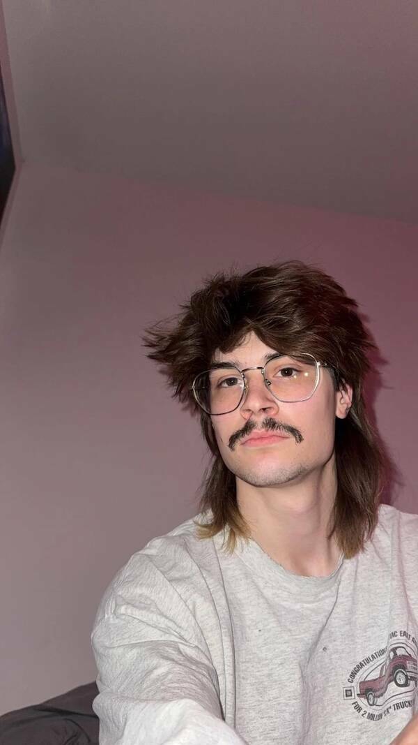 business_in_the_front_party_in_the_back_mullet_perfectio-12.jpg