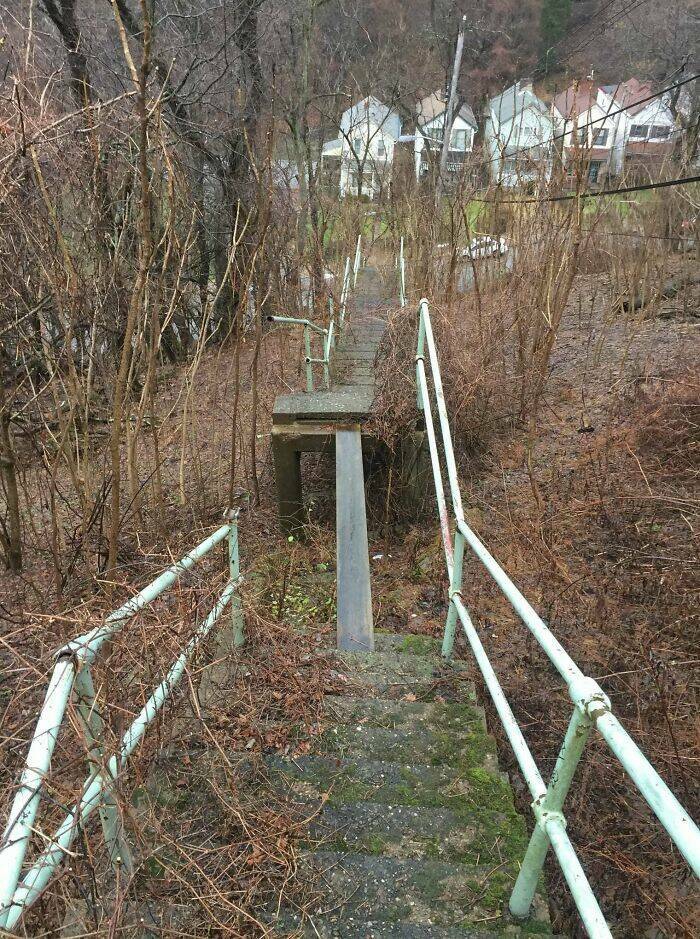 these_stairs_will_make_you_rethink_your_life_choices_640_high_27.jpg