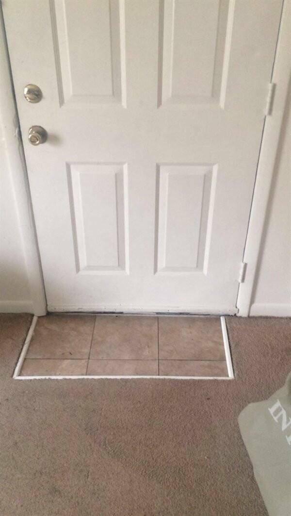 hilariously_bad_construction_fails_that_defy_logic_640_high_09[1].jpg