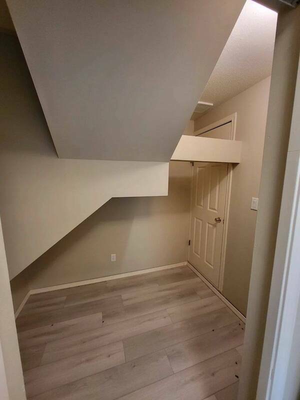 hilariously_bad_construction_fails_that_defy_logic_640_high_23[1].jpg
