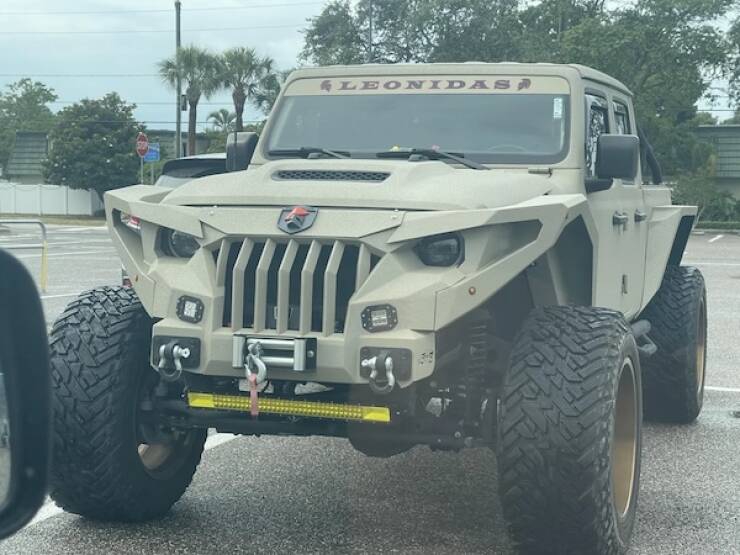 jeeps_so_chaotic_even_offroad_trails_would_reject_them_640_10.jpg