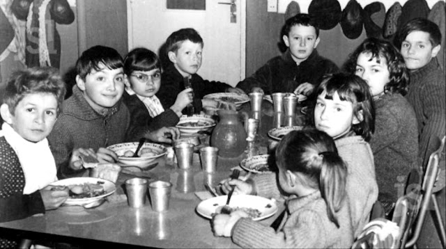 wine-in-french-school-1.jpg