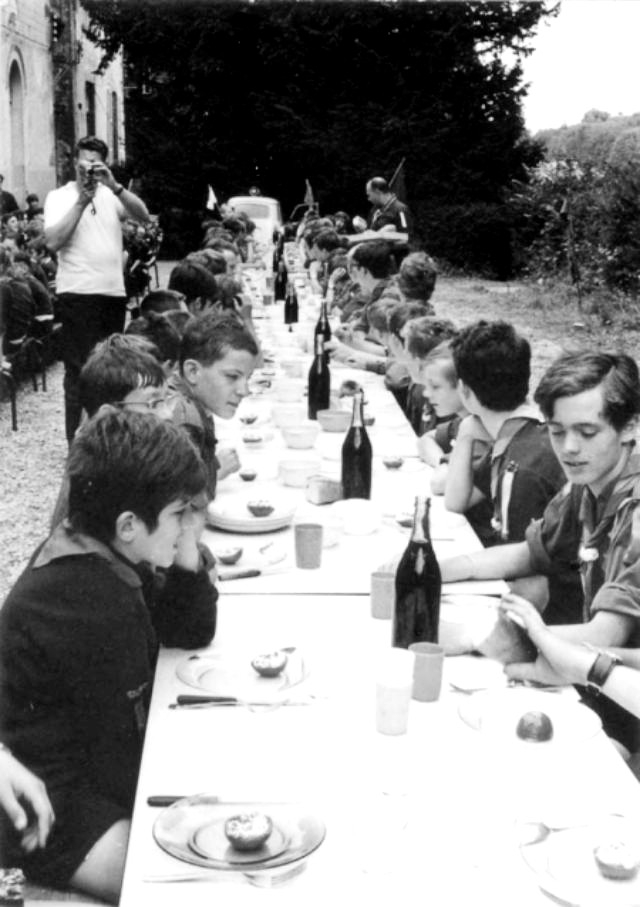 wine-in-french-school-4.jpg